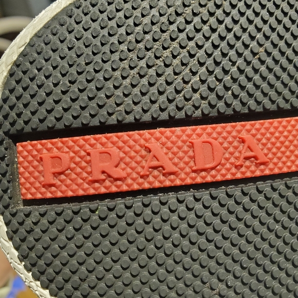 Prada Argento Lurex Metallic Quilted Platform Sneakers Size 40.5 EUC - Picture 14 of 17